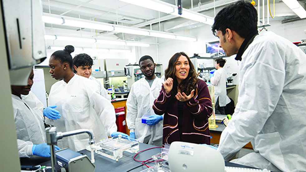 instructor talking to students