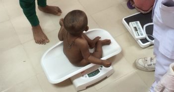 A simple new score predicts the severity of dehydration among young children in Dhaka, Bangladesh. Researchers validated the score by comparing predictions with the change in weight after rehydration. Photo courtesy Adam Levine